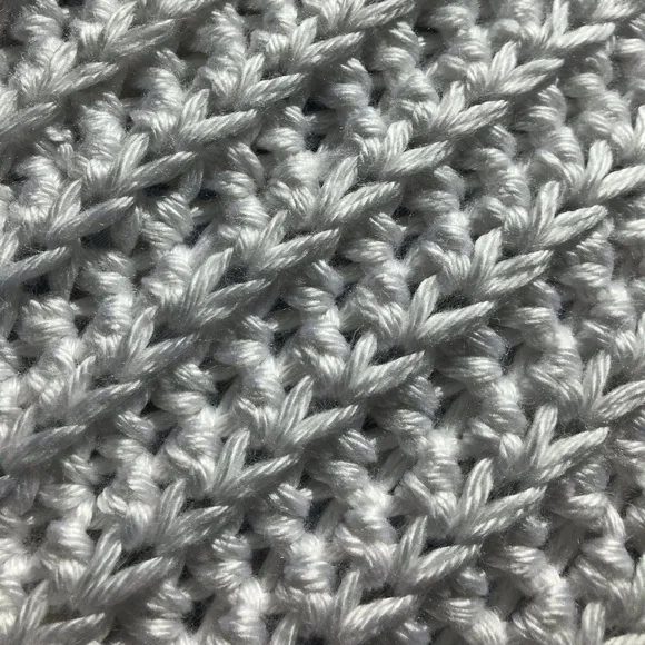 Throw. NWOT. - Picture 9 of 13